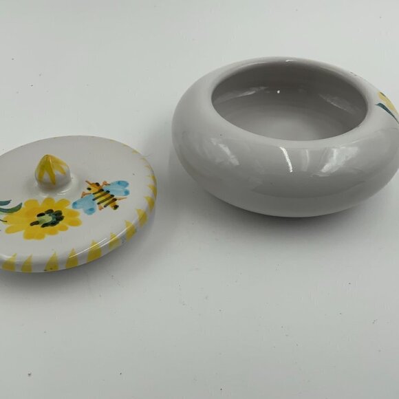 Italian Hand Painted Round Pottery Bumble Bee Trinket Box w/Lid Italy Marked - Picture 8 of 10